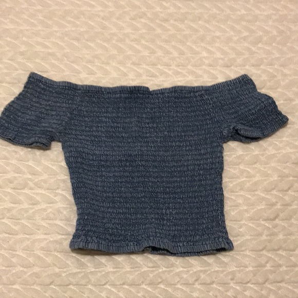 Iris Chambray Crop Top - Picture 4 of 4
